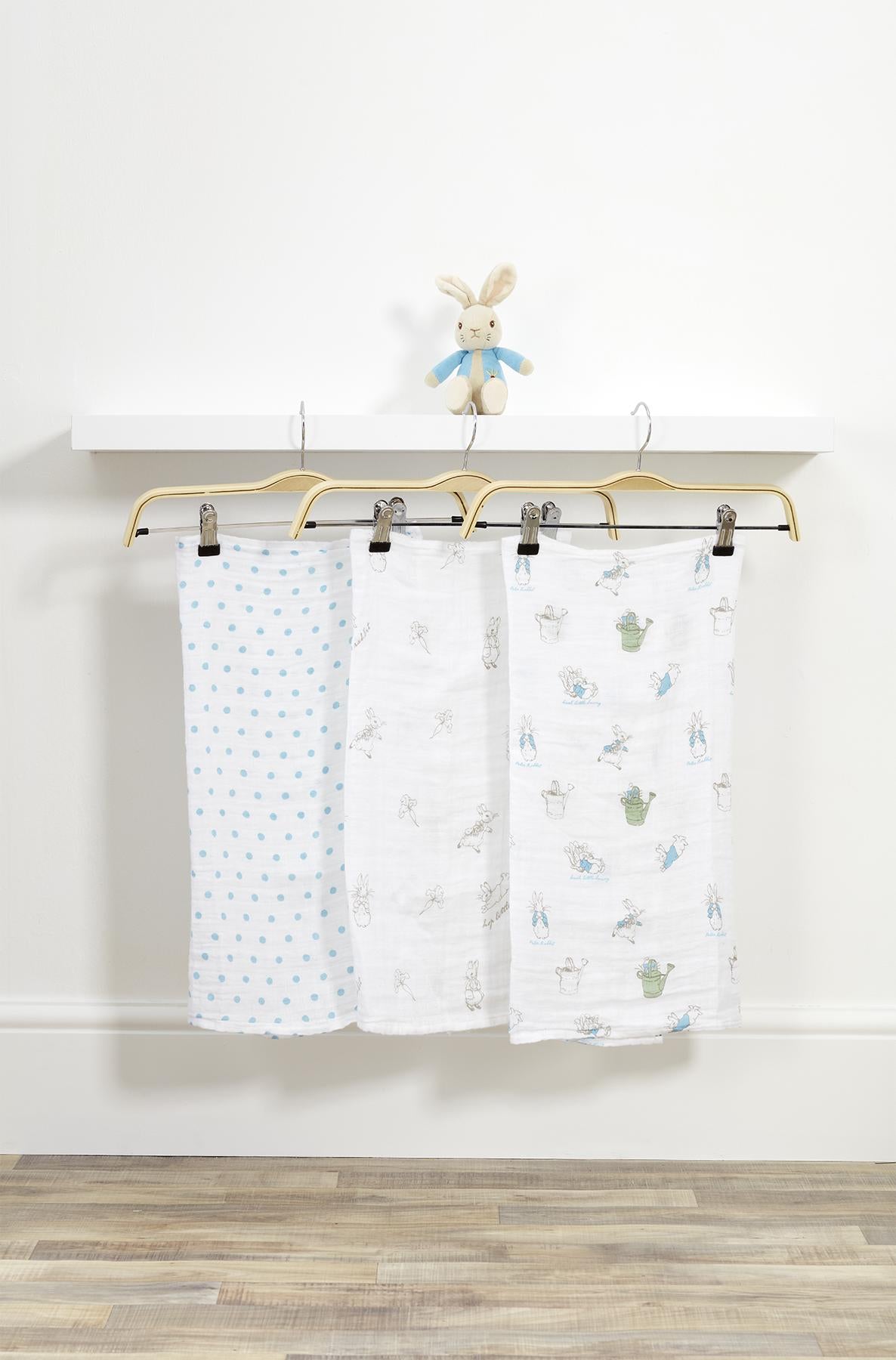 Peter Rabbit Muslin and Soft Toy Gift Set
