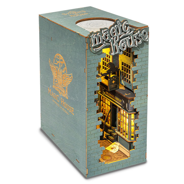 Magic House Book Nook Kit