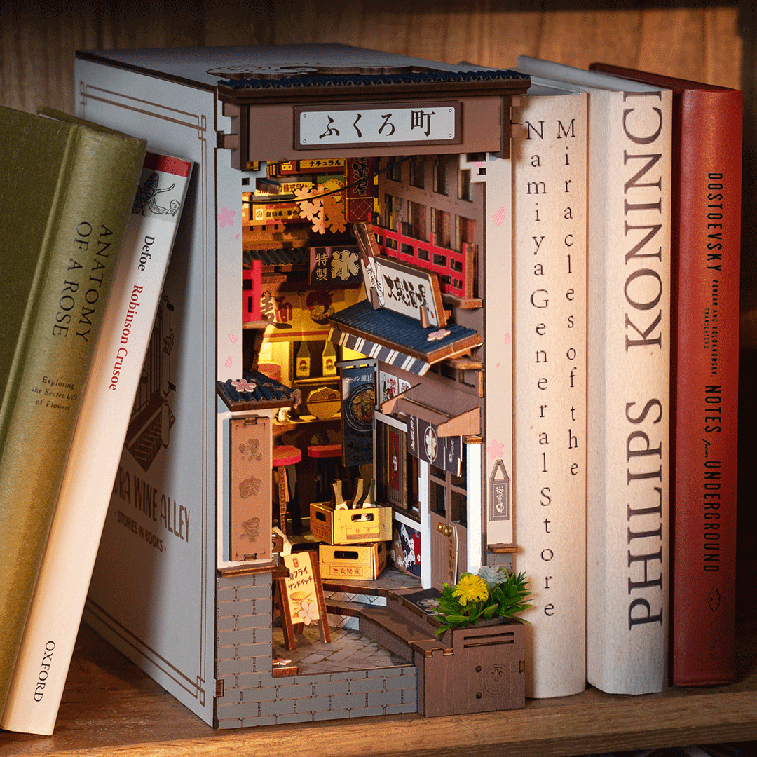 Sakura Wine Alley Book Nook Kit