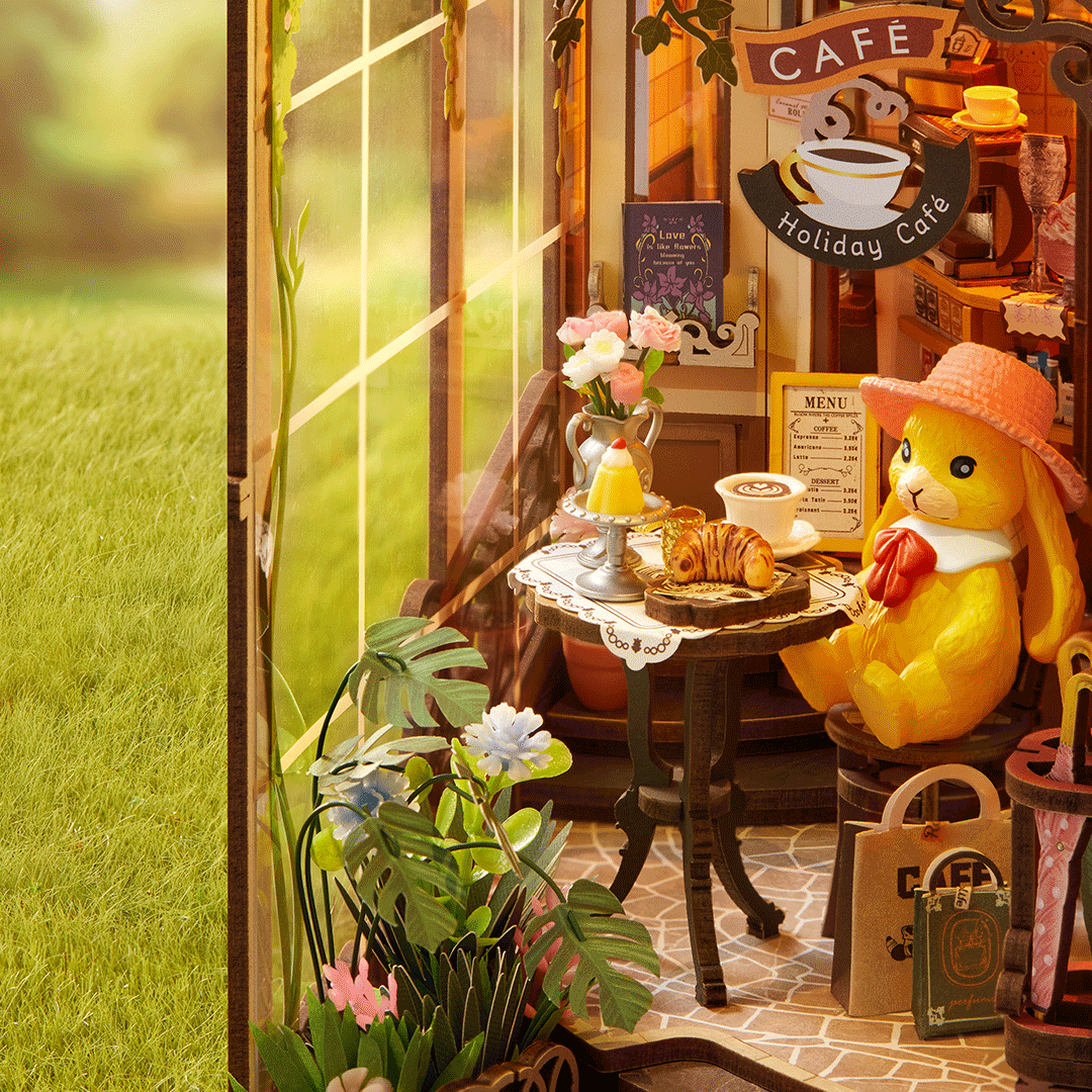 Holiday Cafe Book Nook Kit