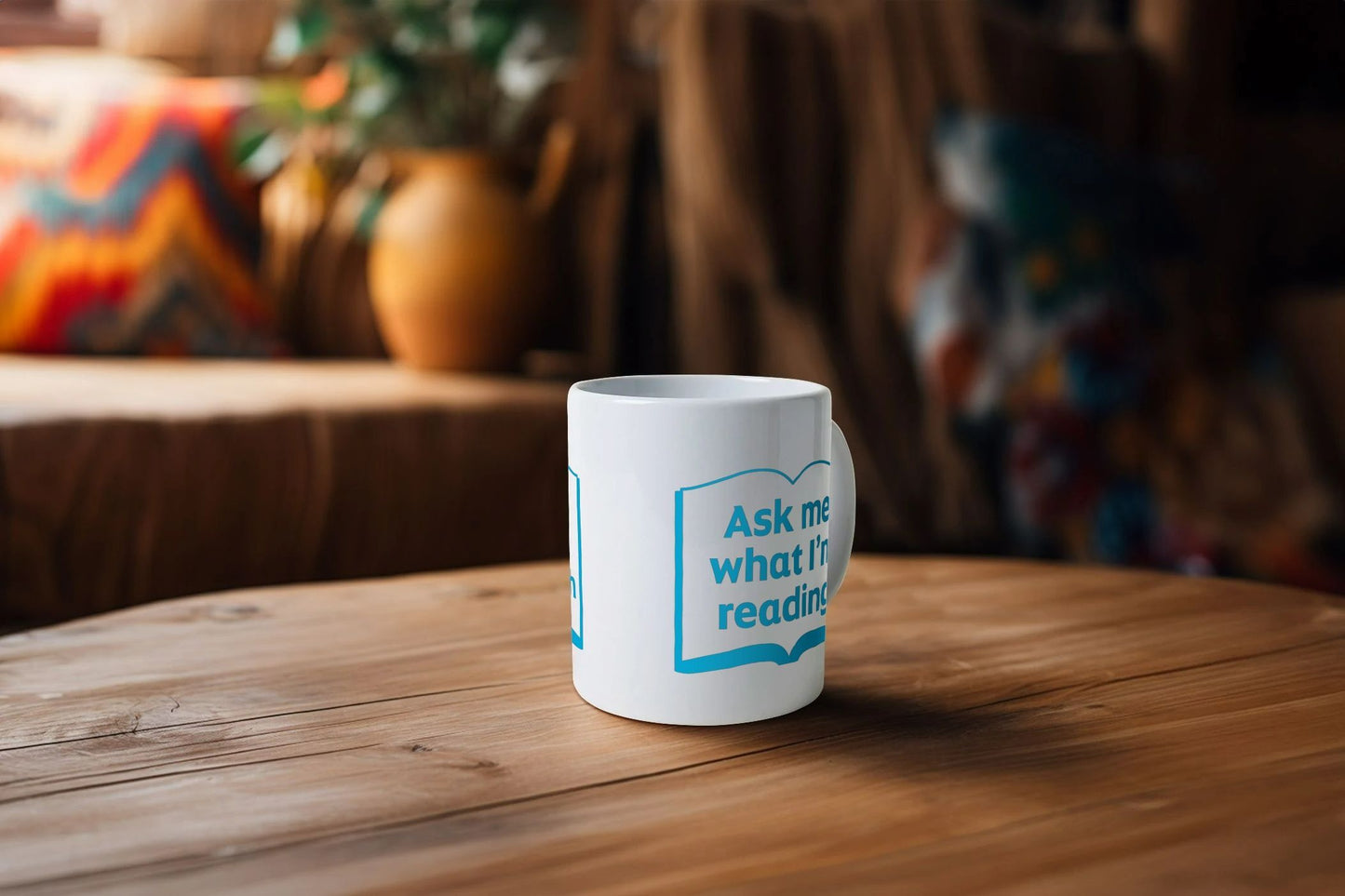 'Ask me what I'm reading' English and Gaelic mug