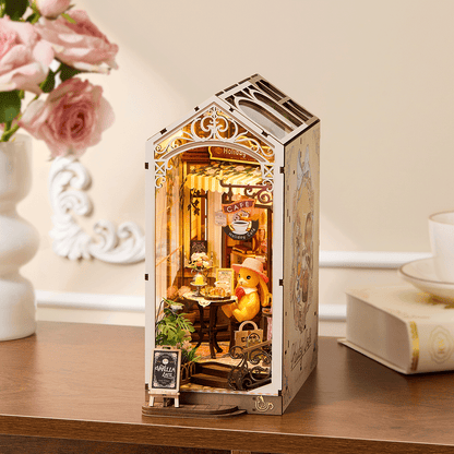 Holiday Cafe Book Nook Kit