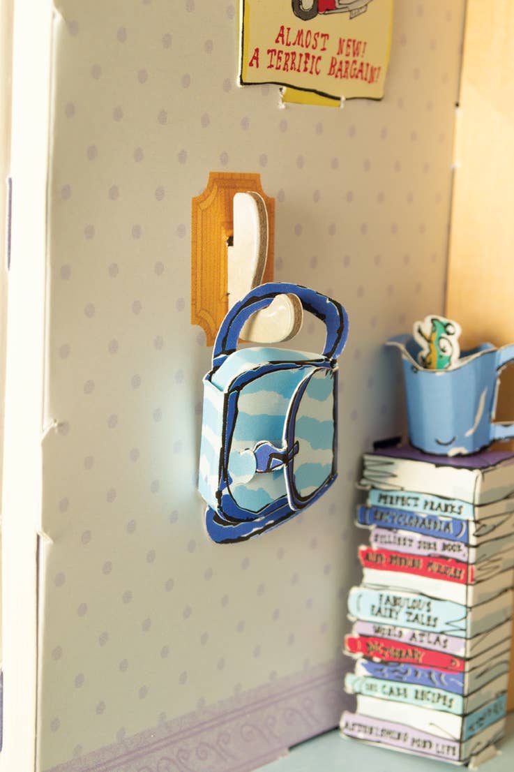 Build Your Own: Roald Dahl 'Matilda' Book Nook Kit